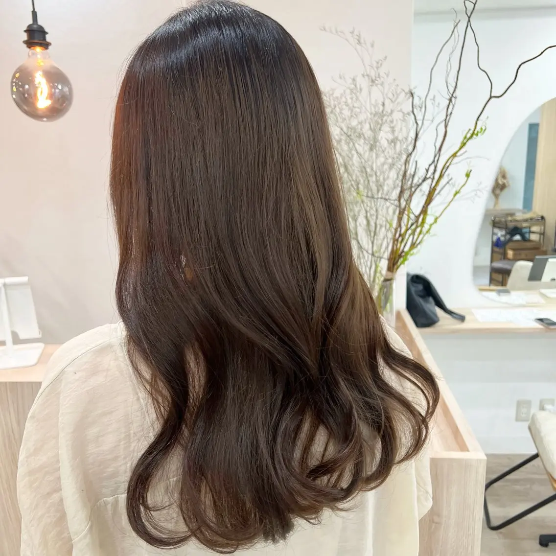 ロング カラー ベージュカラー TOKI mahoのヘアスタイル