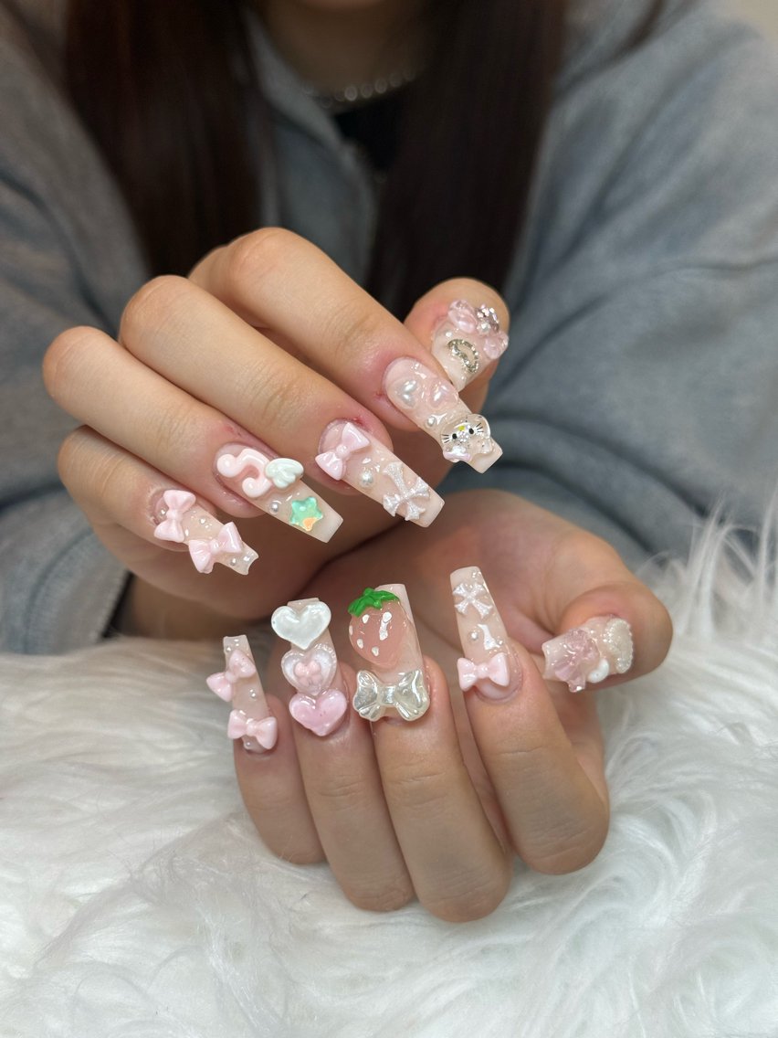 ネイル クリアネイル ドット フラッシュネイル フレンチネイル マグネットネイル ハンドネイル ハンドケア ARIA ミズキのネイルデザイン