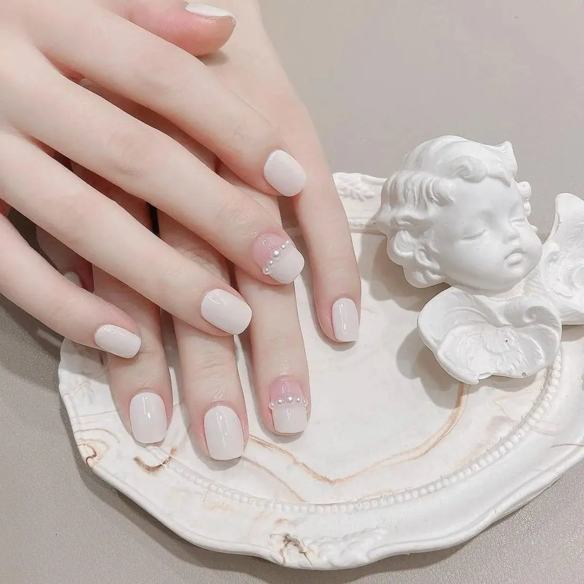 ネイル ハンドネイル H3 Nail シロのネイルデザイン