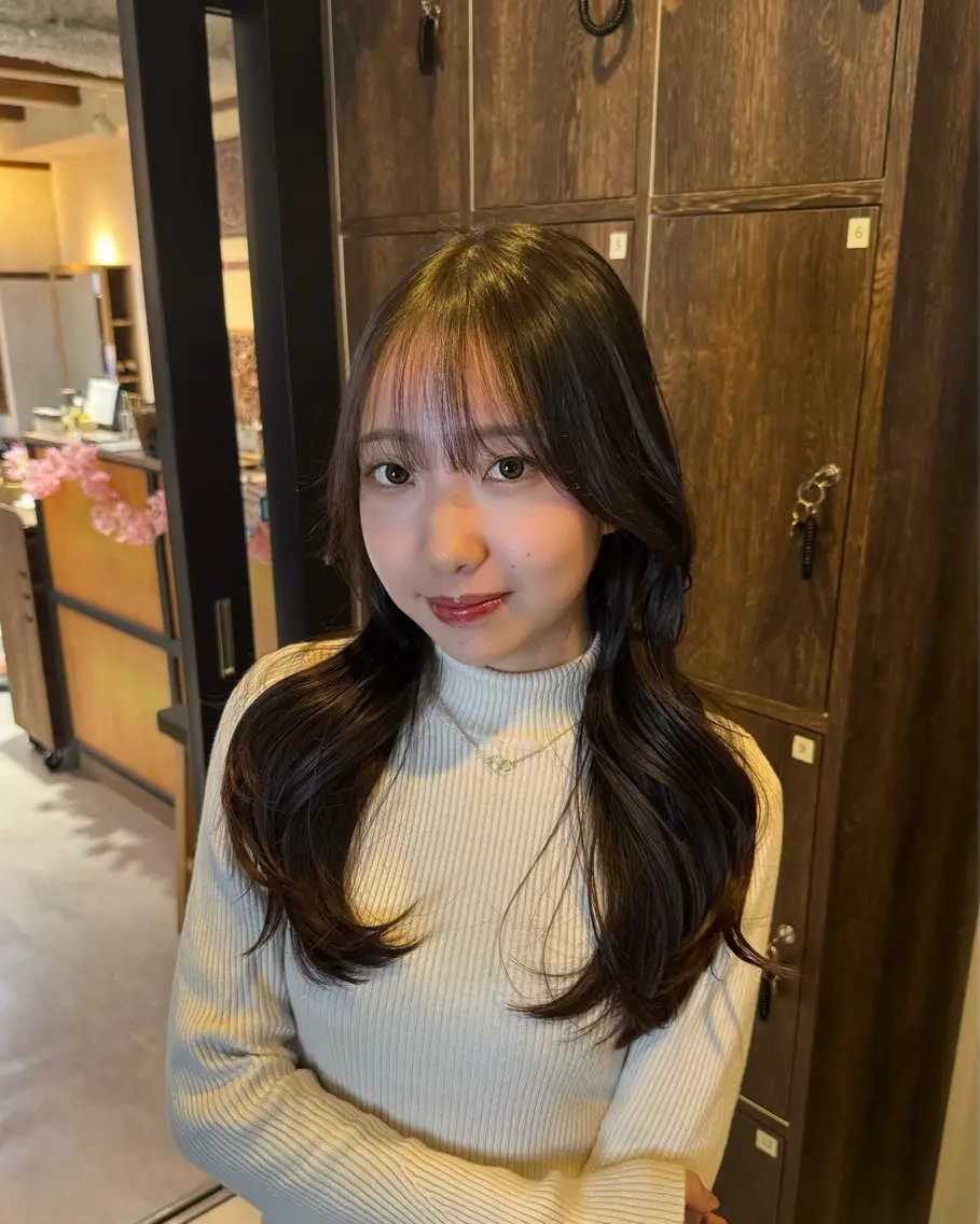 ロング カラー アッシュ アッシュブラウン ブラウンカラー くびれヘア 韓国風ヘア カット Bonheur銀座 /前田 栞九郎のヘアスタイル