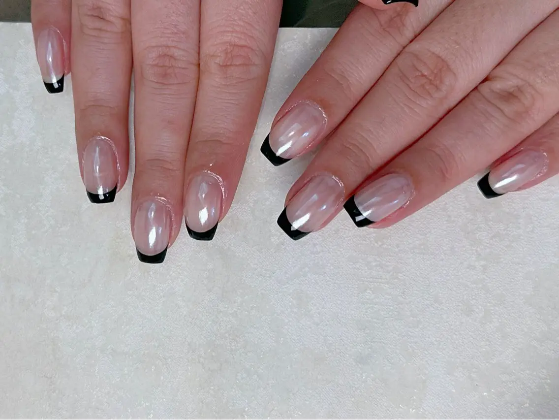 ネイル アートネイル 韓国ネイル 水色 ロングネイル マグネットネイル ハンドネイル ハンドケア NailDemure 【銀座店】のネイルデザイン