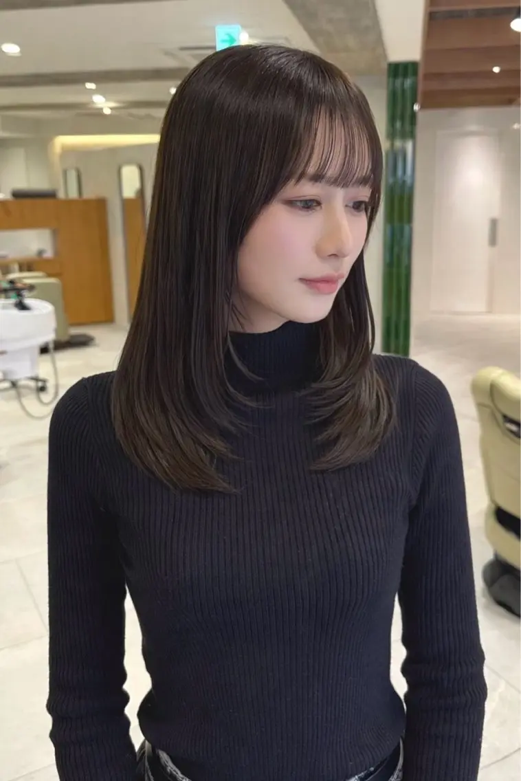 セミロング カット ヘアカラー トリートメント MISATO THIRD SHOPのヘアスタイル