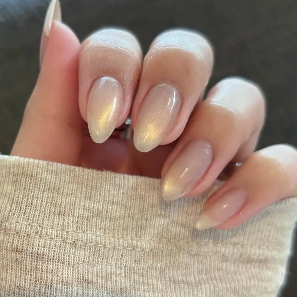 【✨️5月平日限定✨️】うる艶magnet nail (オフなし)の写真