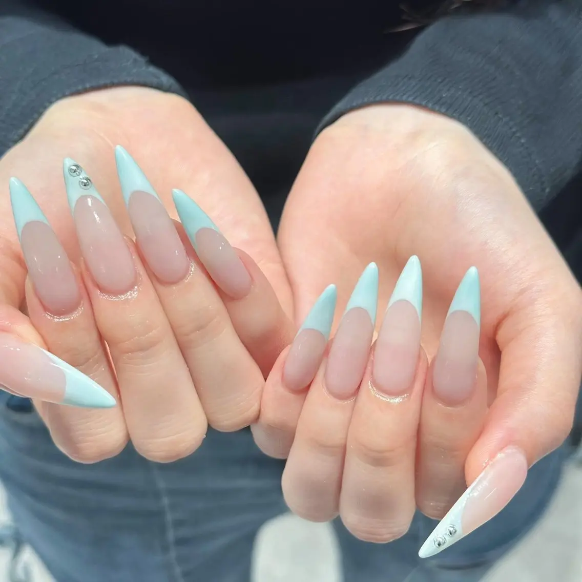 ネイル チークネイル ドット フレンチネイル グラデーション ハート ハンドネイル ハンドケア Eli Muse 新宿ネイルのネイルデザイン