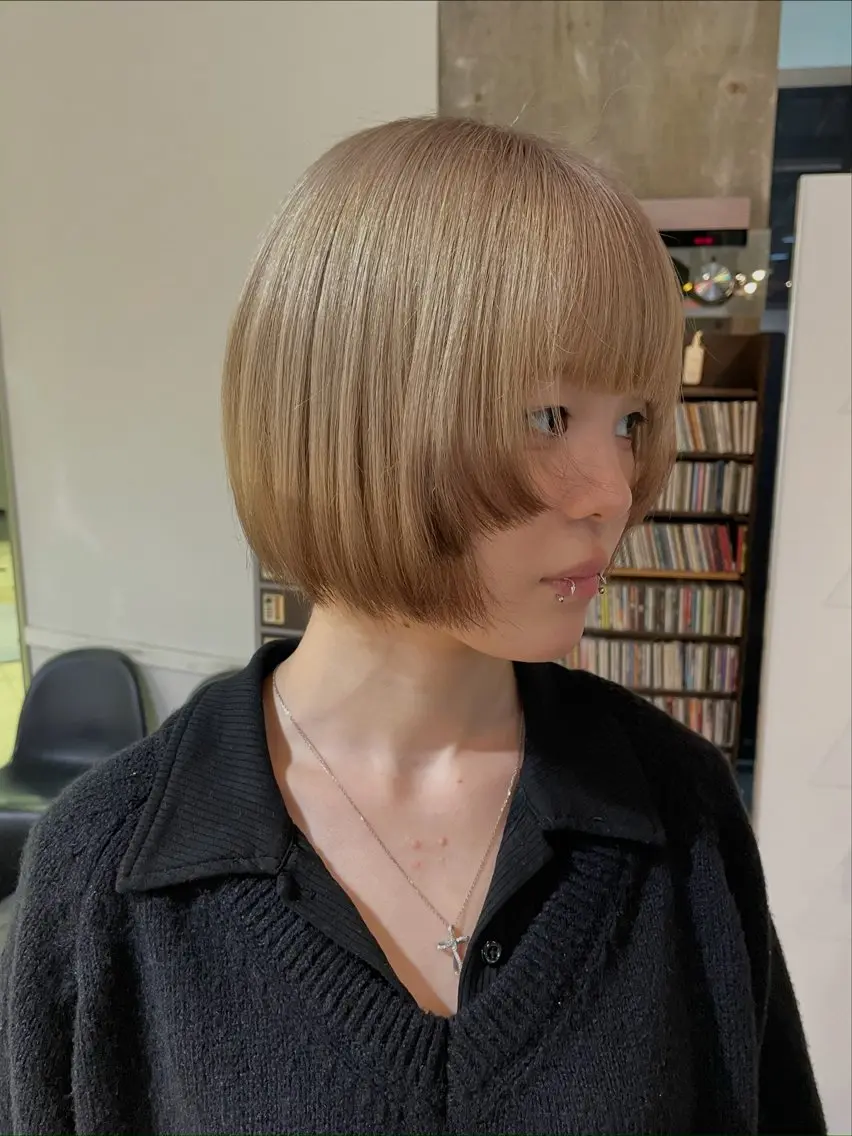 ショート カラー ブリーチ ブラウンカラー ヘアカラー トリートメント 🪿透明感/艶カラー ﾜﾀﾅﾍﾞｱｵｲのヘアスタイル