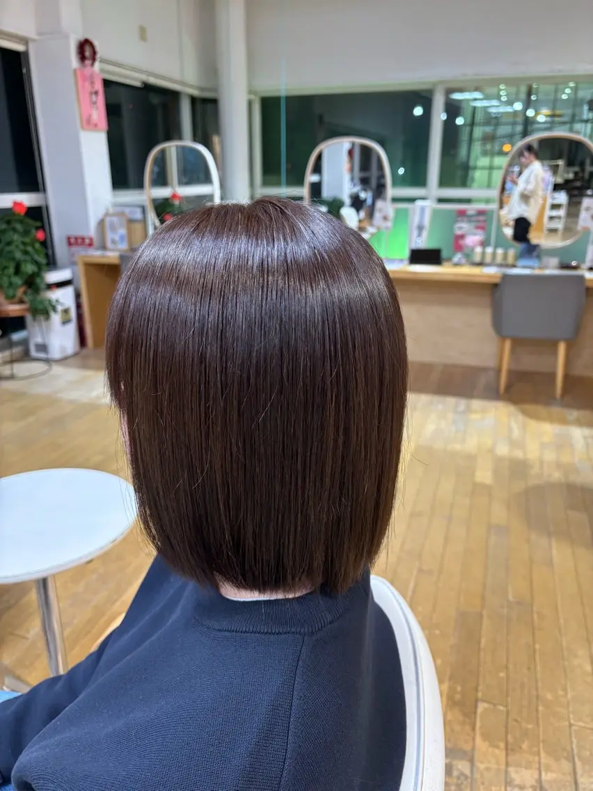 ミディアム カラー ボブ キクチ アミのヘアスタイル