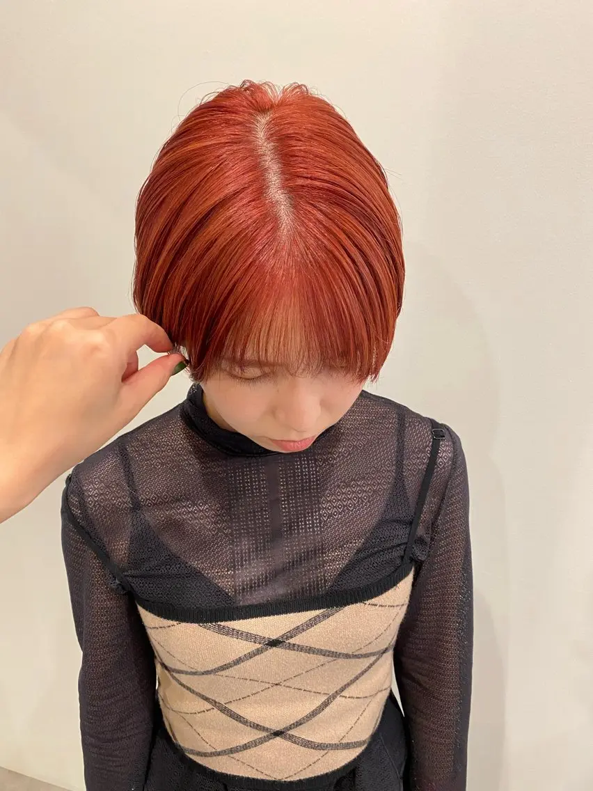 ショート カラー ブリーチ 透明感カラー ヘアカラー 🍑 モモカ🍑のヘアスタイル