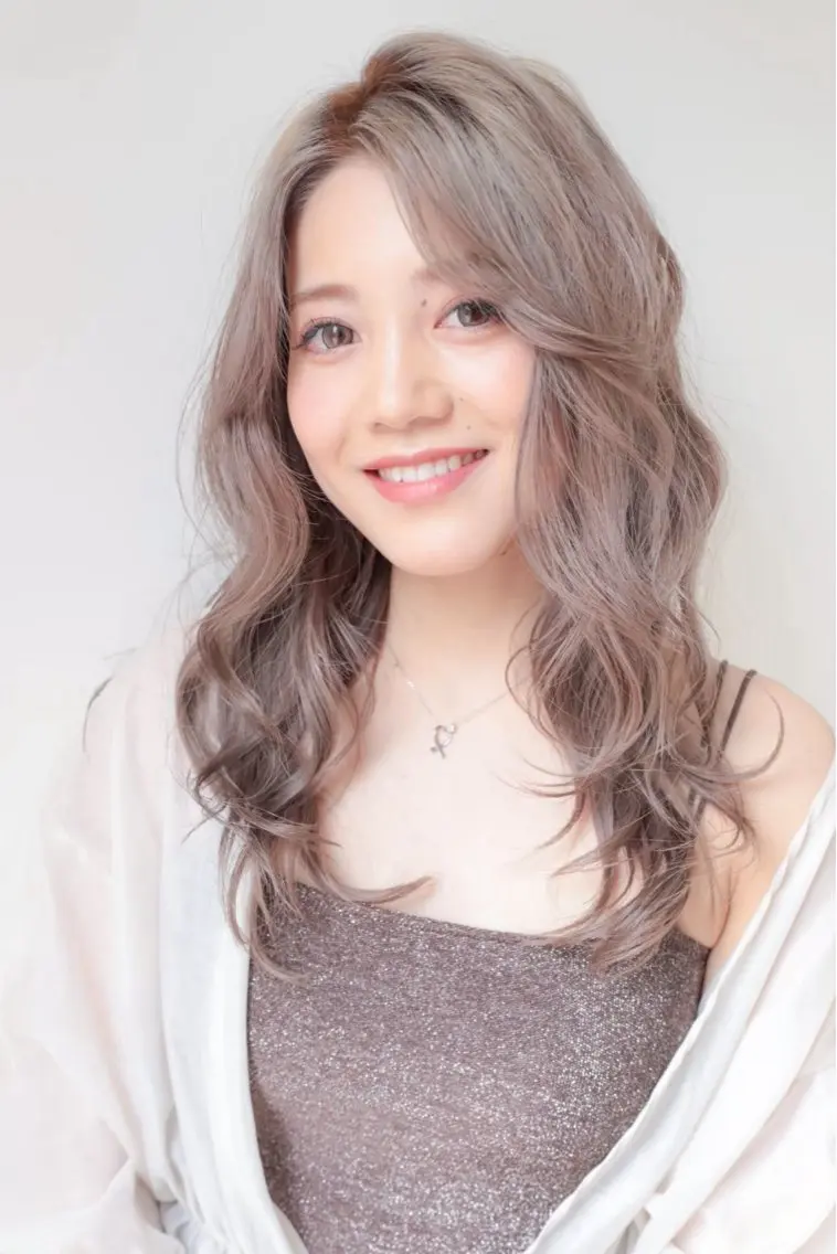 【学割U24】カット+透明感×艶ブリーチ&ダブルカラー+ナノケラチンTR￥10000の写真