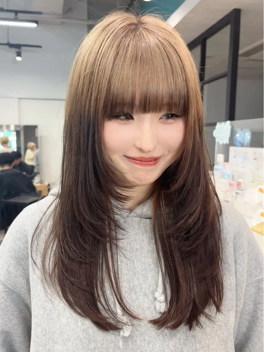 ロング カラー ブリーチ ダブルカラー イルミナカラー ブリーチなしカラー ボブ カット ヘアカラー トリートメント LUCK 本厚木店のヘアスタイル