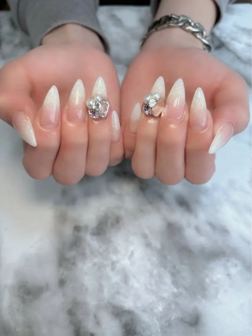 ネイル ハンドネイル Kayo 💅のネイルデザイン