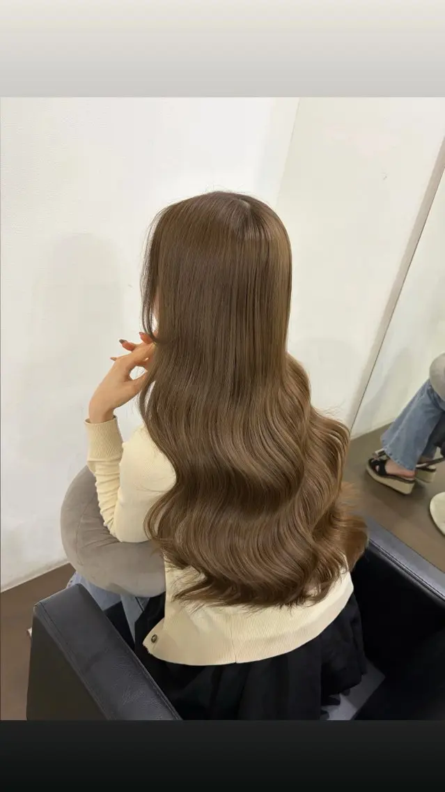 ロング ボブ くびれヘア 髪質改善 韓国風ヘア レイヤーカット 【ioe岡本】🐶 向井歩のヘアスタイル