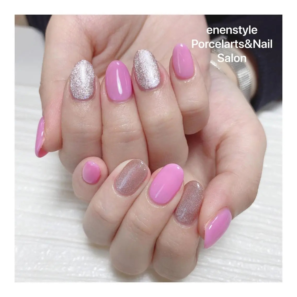 ミディアム ネイル ハンドネイル 🐾enen style 🐾のネイルデザイン