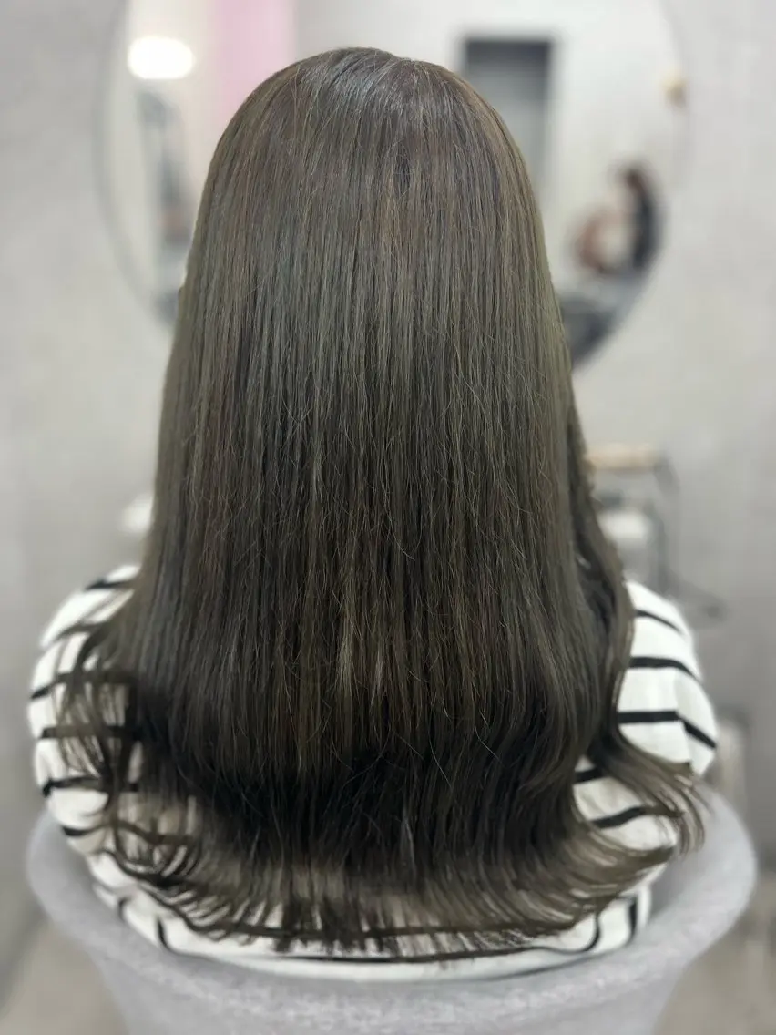 ロング カラー ぴんく髪の美容師🎀 🖤ゆうなのヘアスタイル