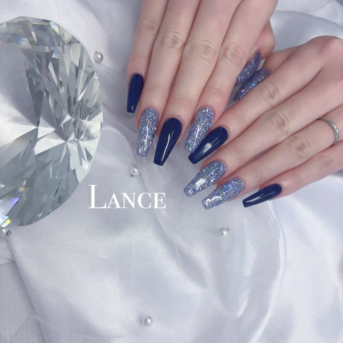 ネイル オーロラネイル フットネイル フレンチネイル ガラスフレンチ 氷ネイル・うるうるネイル Lance nailのネイルデザイン