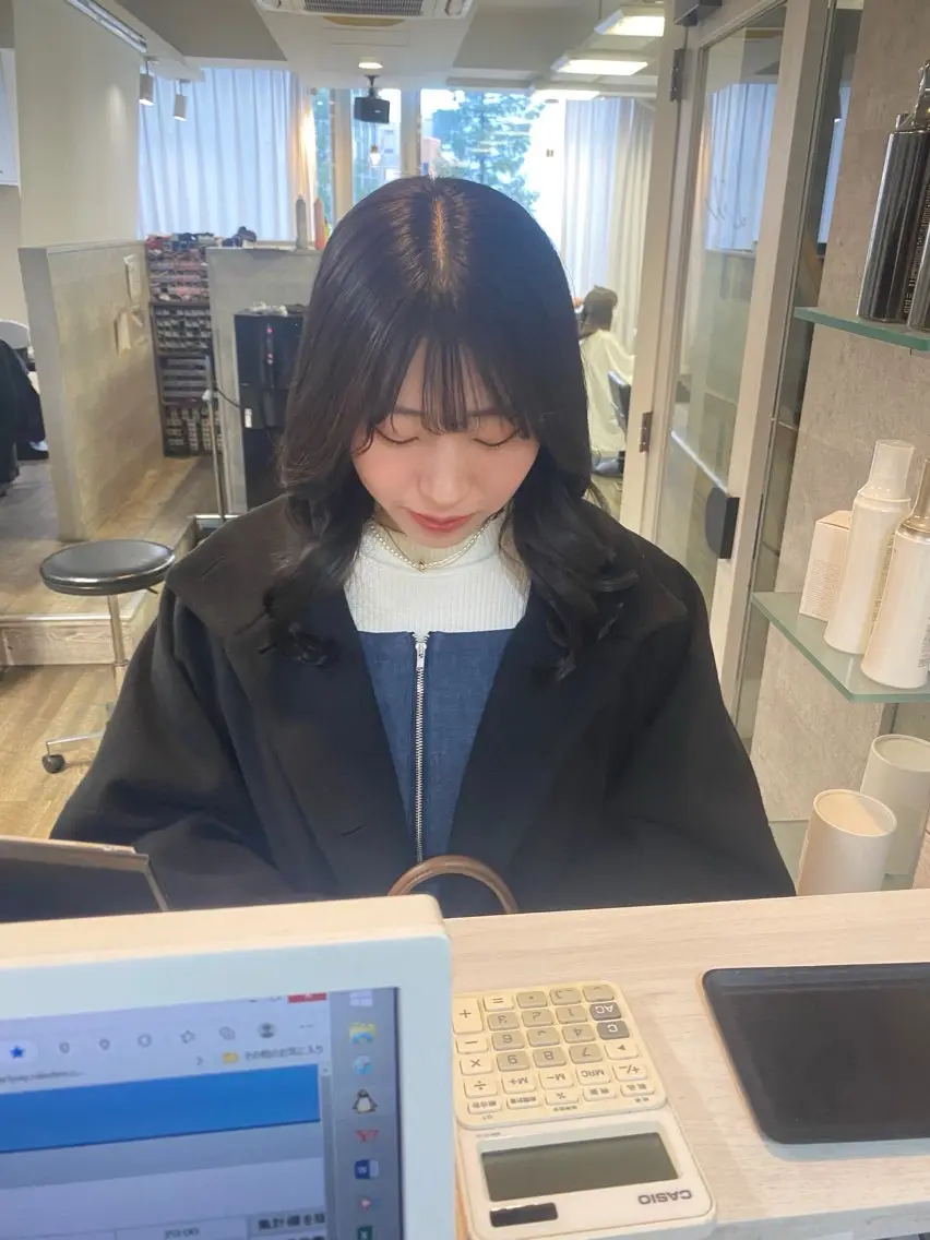ミディアム カラー 透明感カラー MIREI /韓国風 ショート/大阪美容室のヘアスタイル