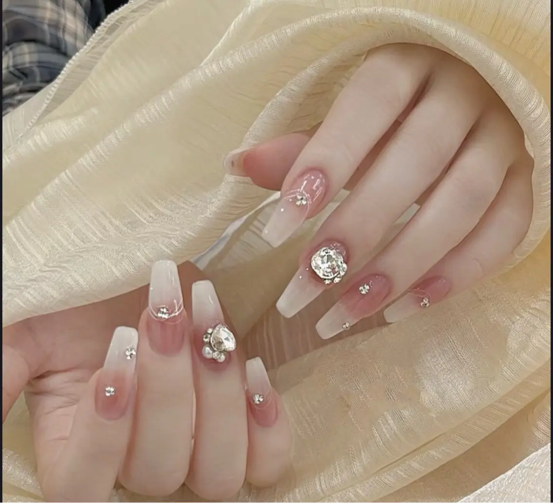 ネイル ハンドネイル D-BEAUTY Nailsalonのネイルデザイン