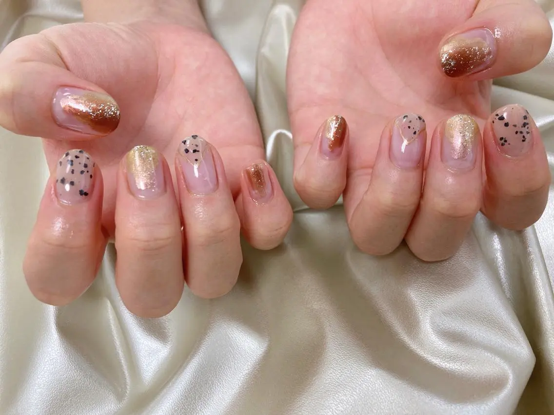 ネイル ハンドネイル mogunail &blowのネイルデザイン