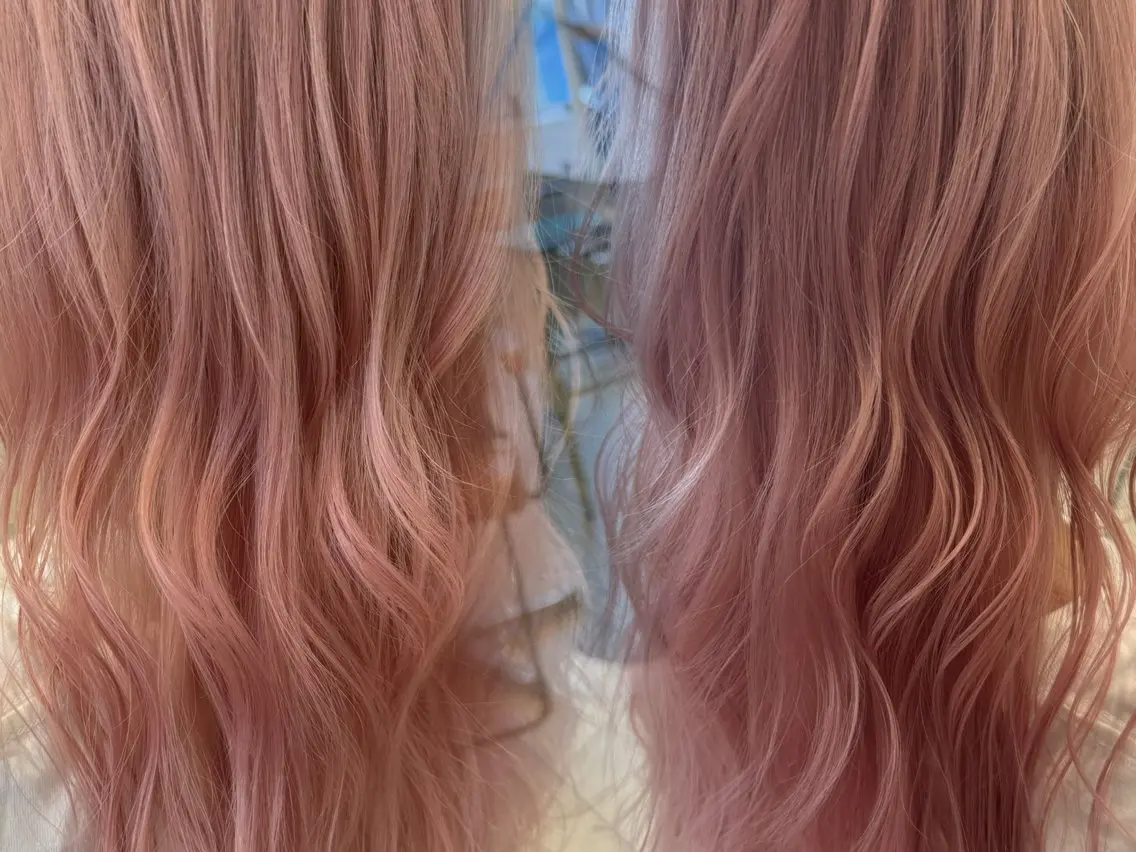 カラー ○HITOMI ○のヘアスタイル