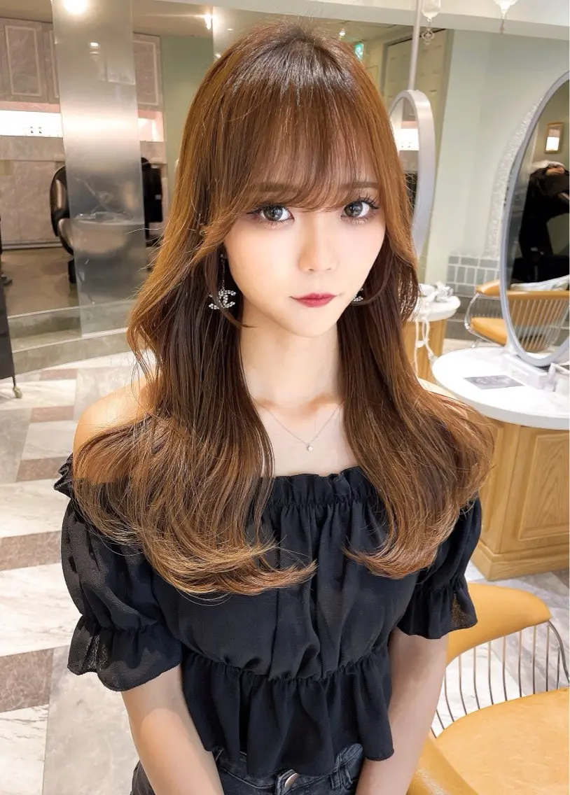 セミロング カラー ベージュカラー 黒髪 ブリーチ ブルーカラー ブルーブラック カット ヘアカラー トリートメント 木屋元一/透明感 /前髪/レイヤーのヘアスタイル
