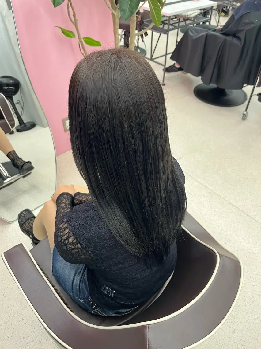 ロング ヘアカラー 相武 花のヘアスタイル