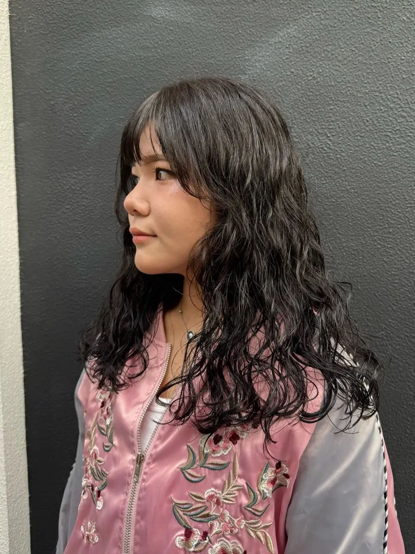 セミロング カラー アッシュ オリーブカラー 艶カラー/ハイトーン /アレンジ/meiのヘアスタイル