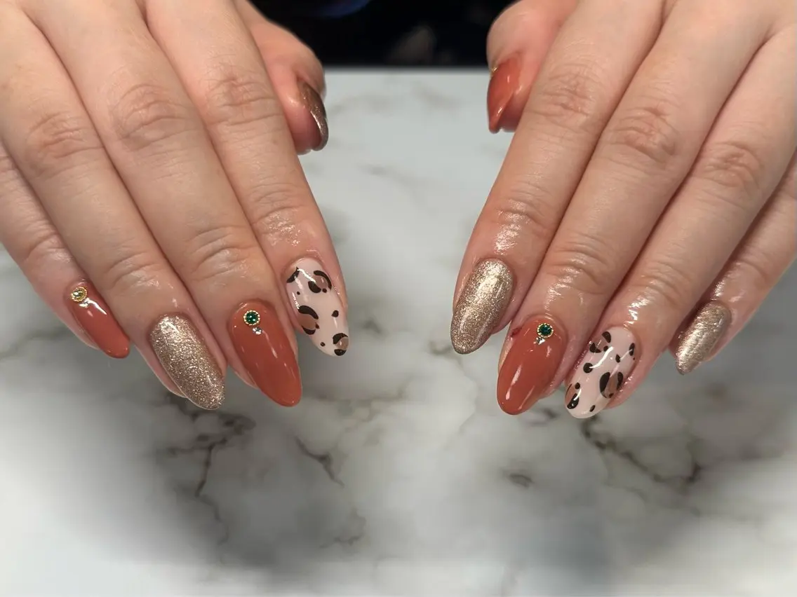 ネイル アニマル柄 KAI NAILS💅🏻✨のネイルデザイン