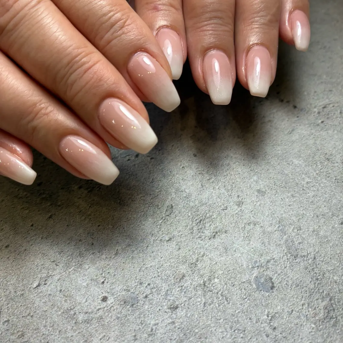 ネイル シンプルネイル Nailsalon R&Cのネイルデザイン
