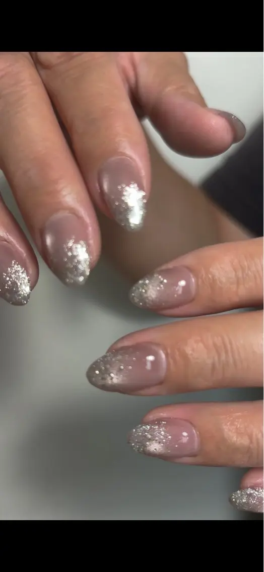 ネイル 𝑂𝐿𝐼 𝑁𝐴𝐼𝐿のネイルデザイン