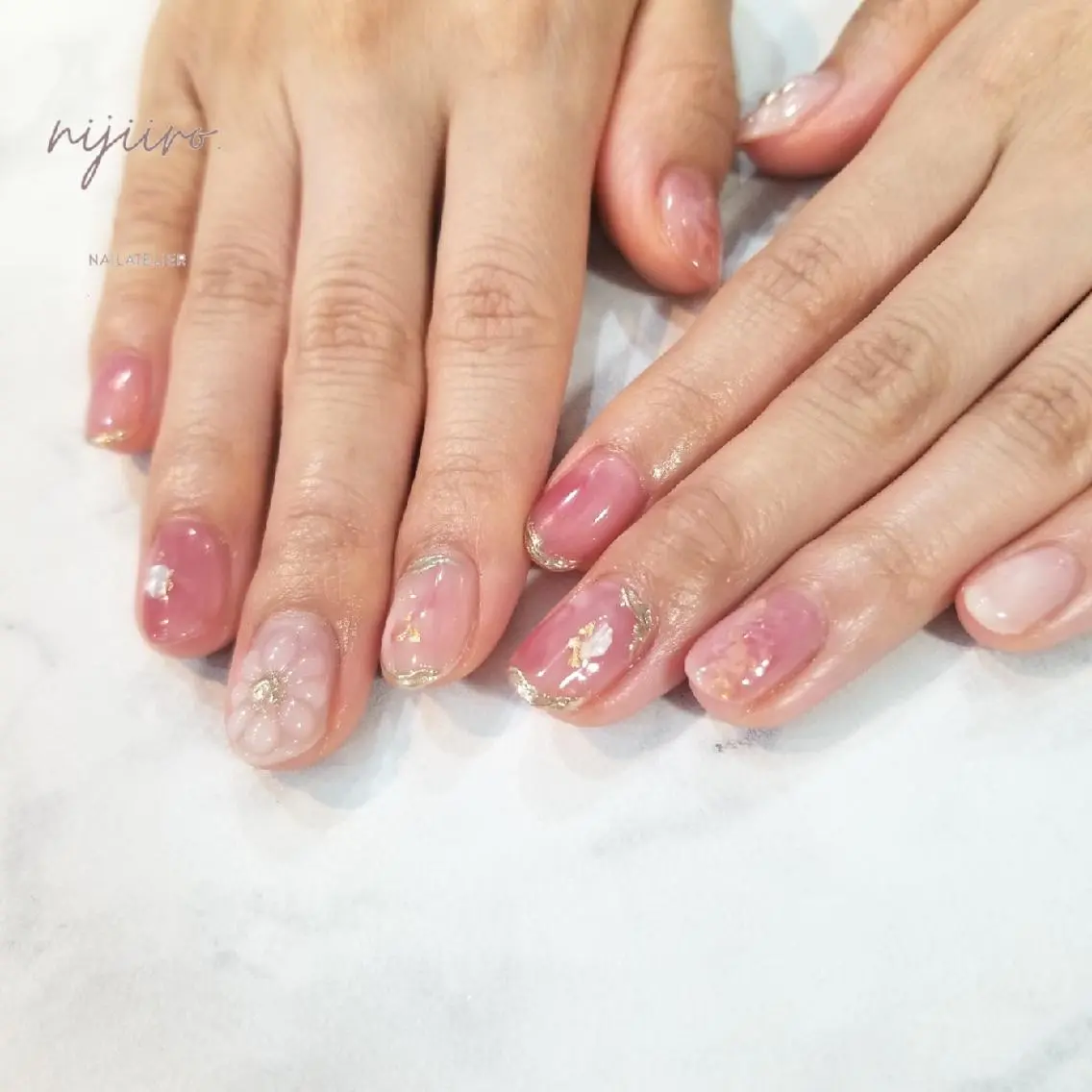 ネイル ハンドネイル nijiiro🌈 サトウのネイルデザイン