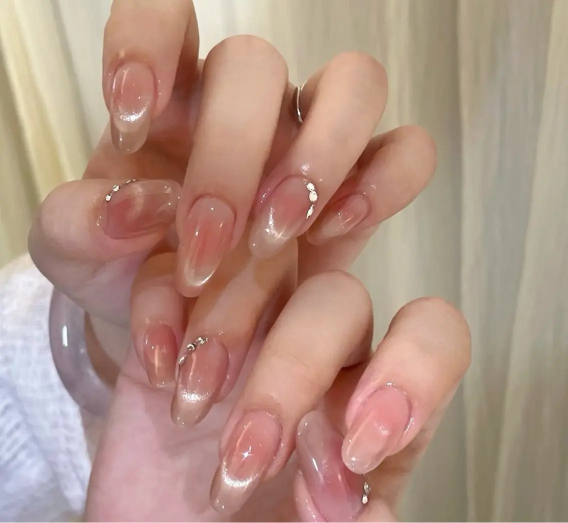 ネイル フットネイル フレンチネイル グラデーション 氷ネイル・うるうるネイル 韓国ネイル ハンドネイル Mixx Nail_ Studioのネイルデザイン