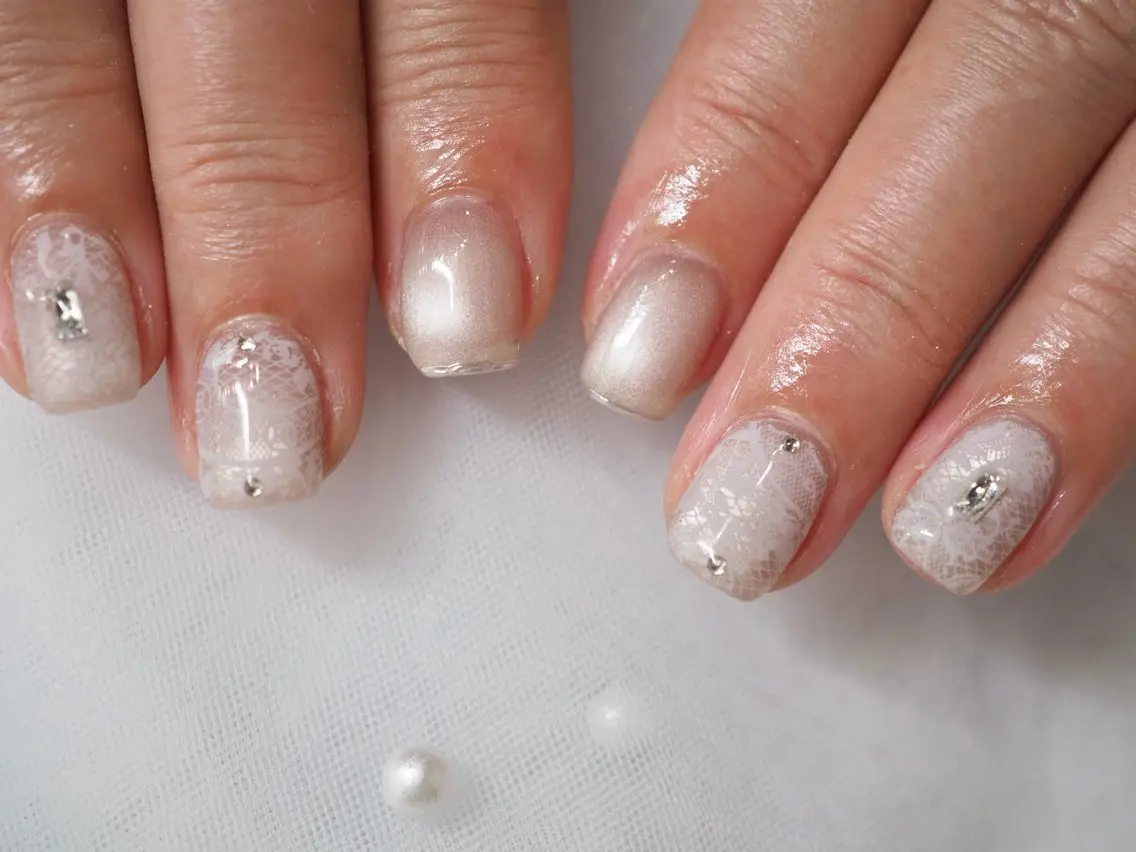 ネイル ハンドネイル glaNje aoiのネイルデザイン