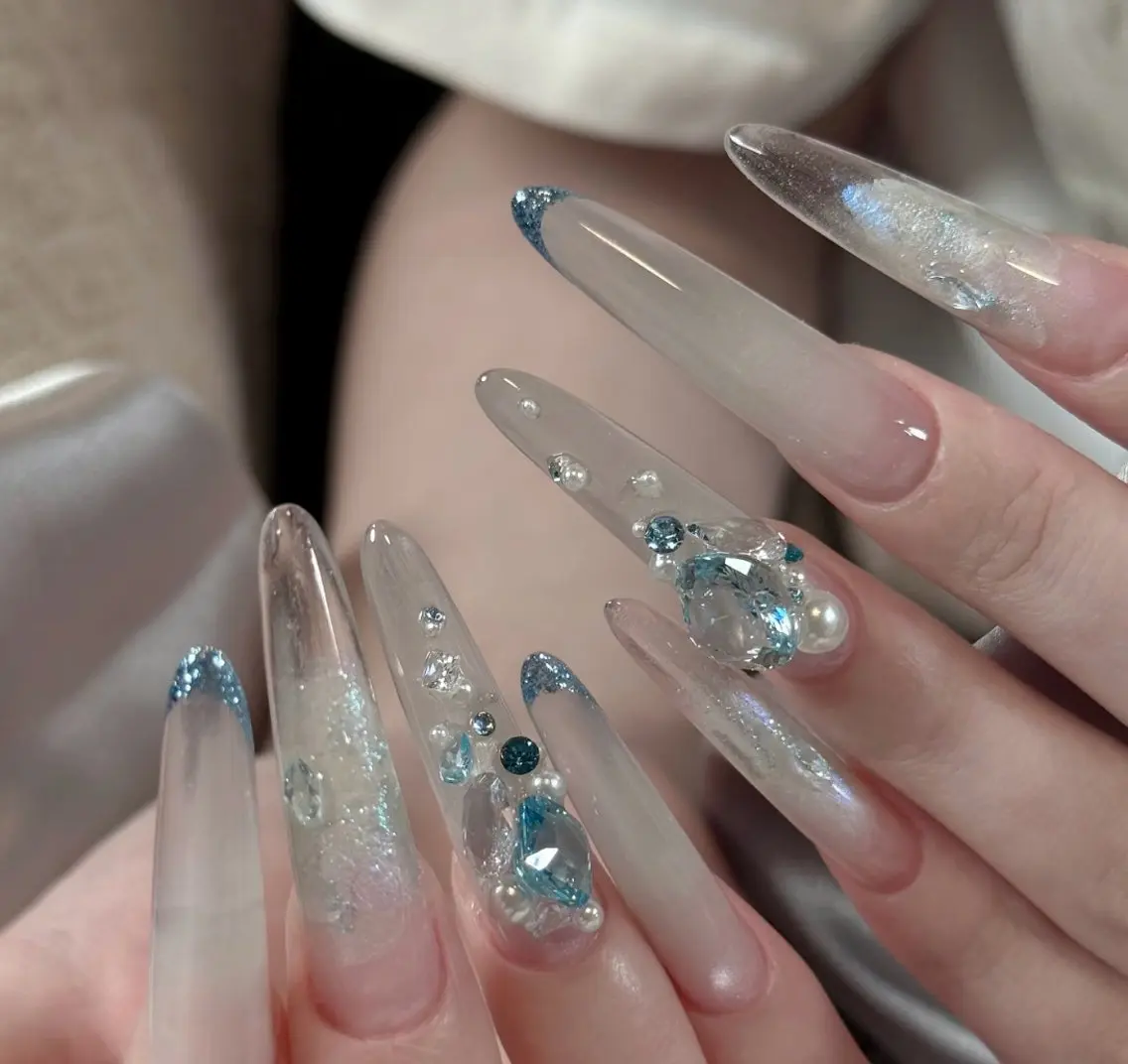 ネイル ハンドネイル Luvia Ginzaのネイルデザイン