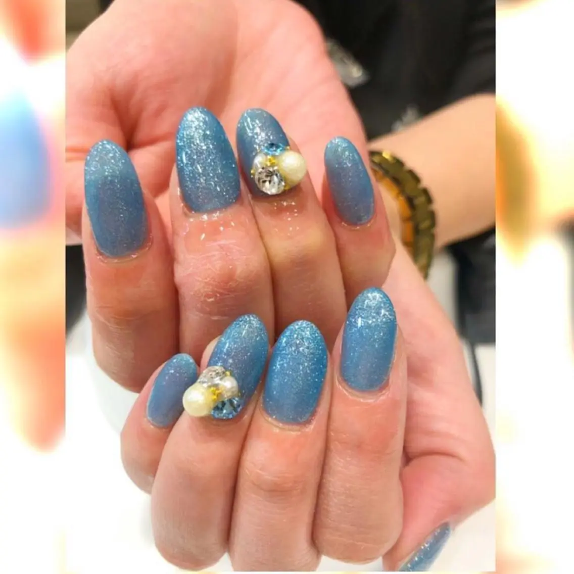 ネイル アートネイル ワンカラーネイル シンプルネイル ストーンネイル Nail salon Dejavu 🌿のネイルデザイン