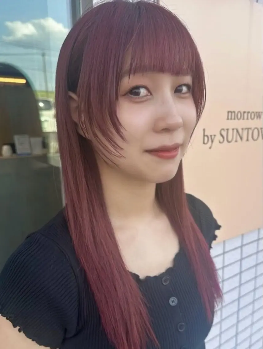 セミロング りな 東浦和🍒のヘアスタイル
