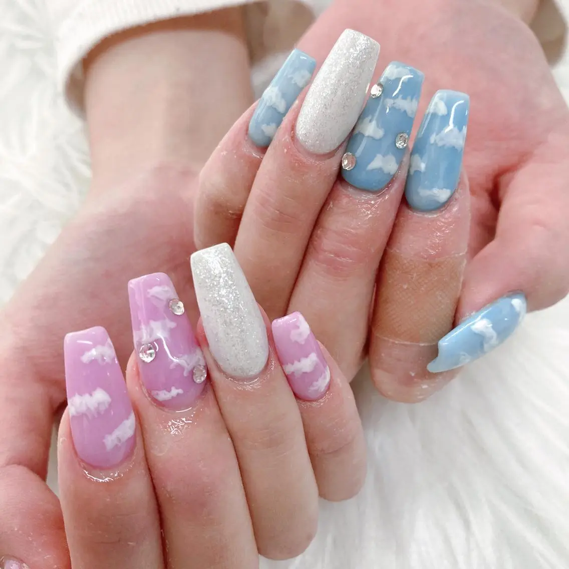 ミディアム ネイル Y. Sのネイルデザイン