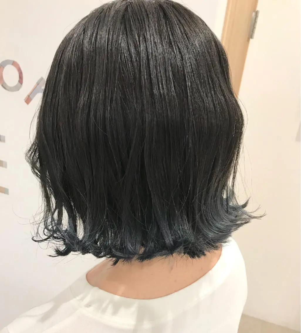 ショート カラー パーマ ヘアアレンジ ボブ 外ハネヘア APSEE メンズカラー特化のヘアスタイル