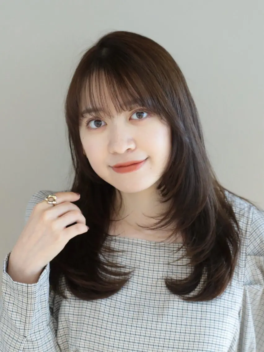 セミロング カラー レイヤーカット カット ヘアカラー トリートメント 髙木美緒🌿 レイヤー/アレンジのヘアスタイル