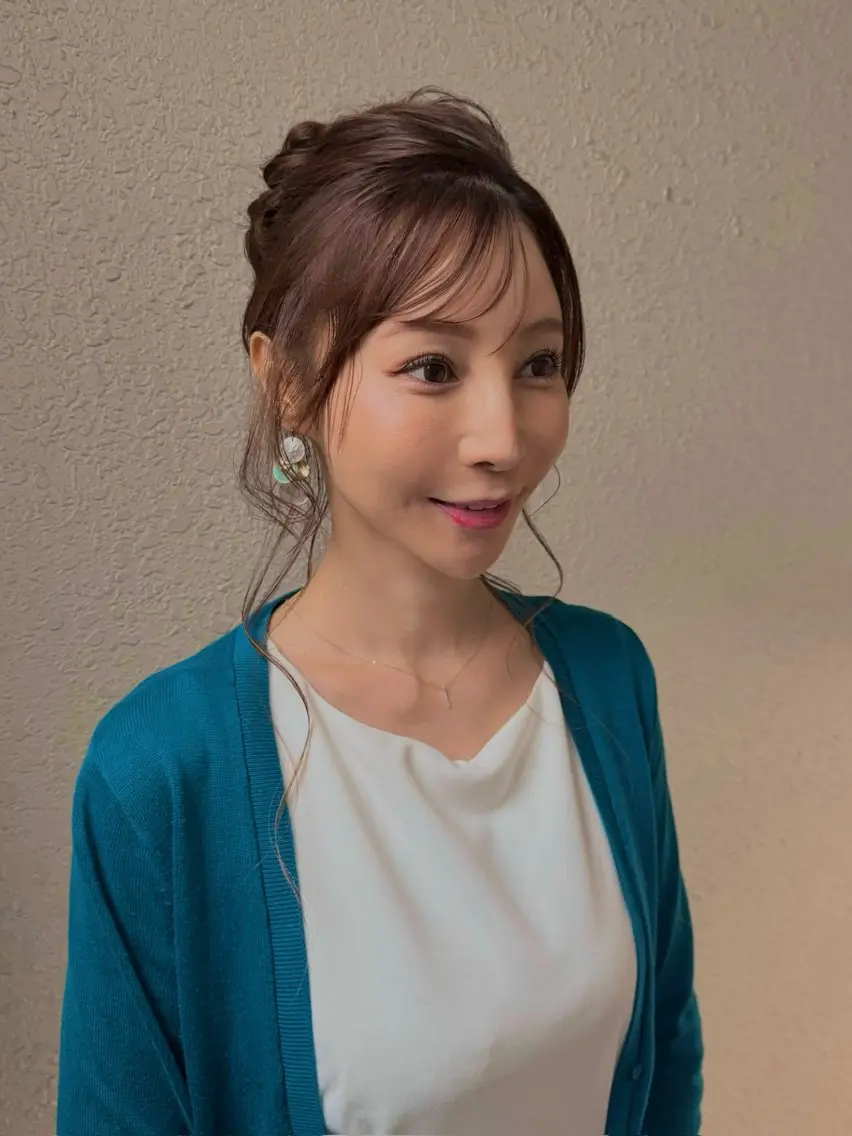顔周りカット+ヘアセット🎀✨の写真