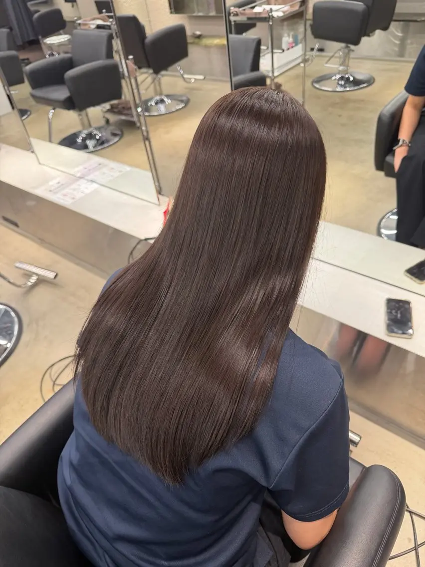 ロング ヘアカラー PELE SAKAE さやかのヘアスタイル