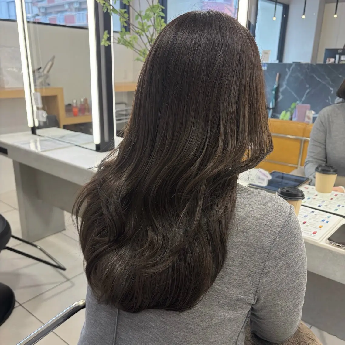 セミロング ヘアカラー トリートメント 🎀透明感カラー🎀 稲垣至恩🎀のヘアスタイル