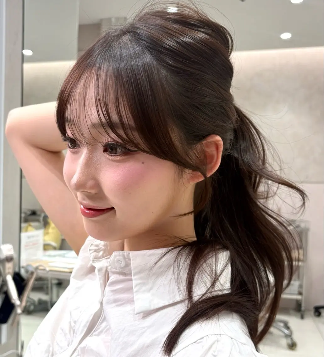 ミディアム 似合わせカット サイドバング 小顔カット カット ヘアカラー トリートメント 柴田礼空/顔まわり カット/レイヤーのヘアスタイル