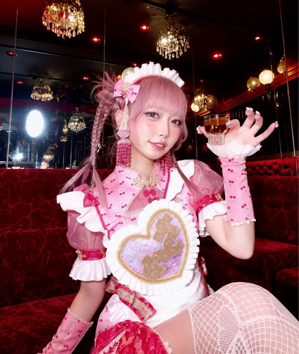 ロング カラー ブリーチ 透明感カラー ラベンダーカラー ピンクカラー ピンクラベンダー 羽エクステ/ブリーチ ⭐️KENJI⭐️のヘアスタイル