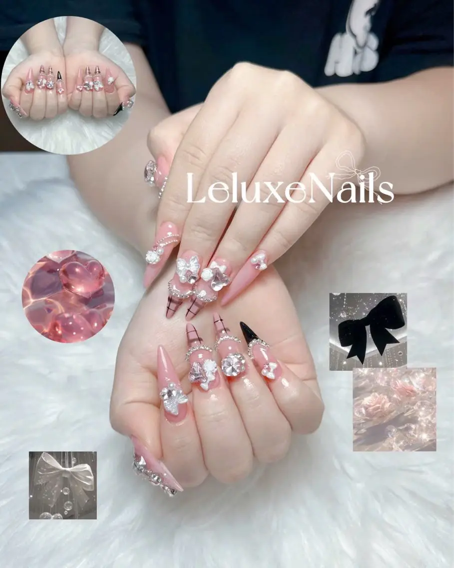 ネイル ガーリー キラキラネイル ピンク リボン ハンドネイル le luxe nailsのネイルデザイン