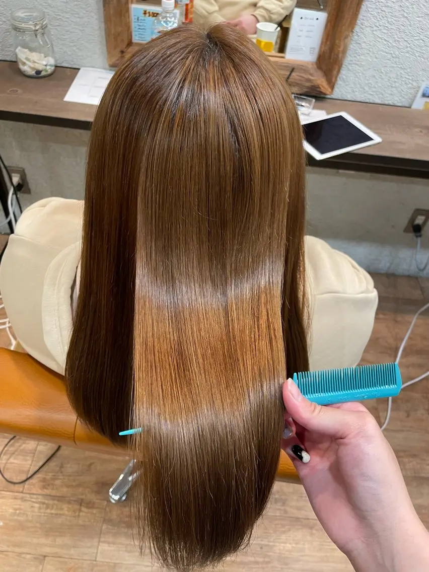 ロング 縮毛矯正 オオシマ ミユのヘアスタイル