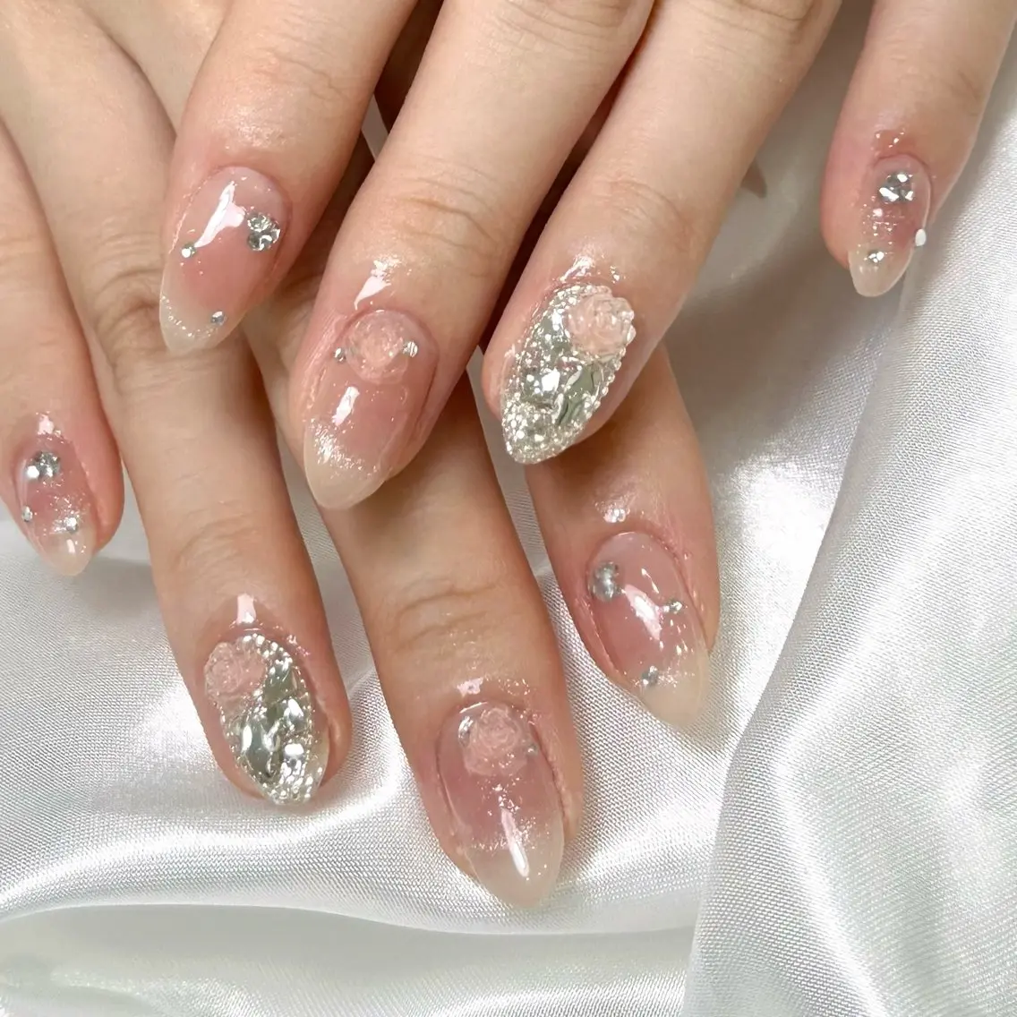 ネイル アートネイル エルバイノリコ🎀 堅田パラジェル取扱店のネイルデザイン
