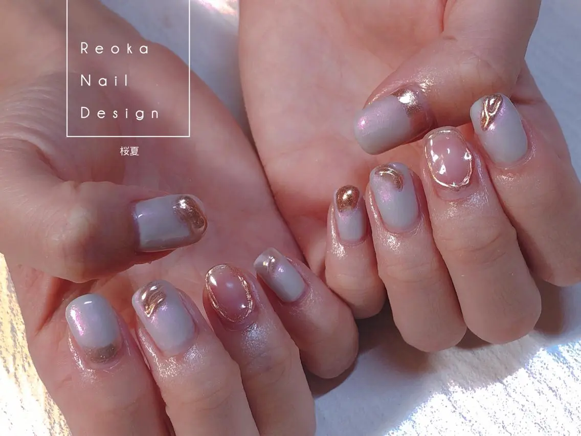ネイル Blowe ニュアンスのネイルデザイン