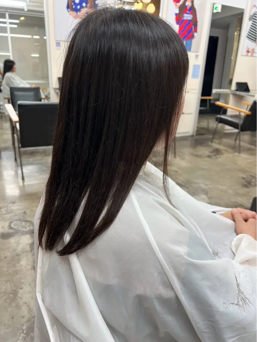 ロング カラー ツヤ×透明感カラー 🪄🫧ユイ✨️のヘアスタイル