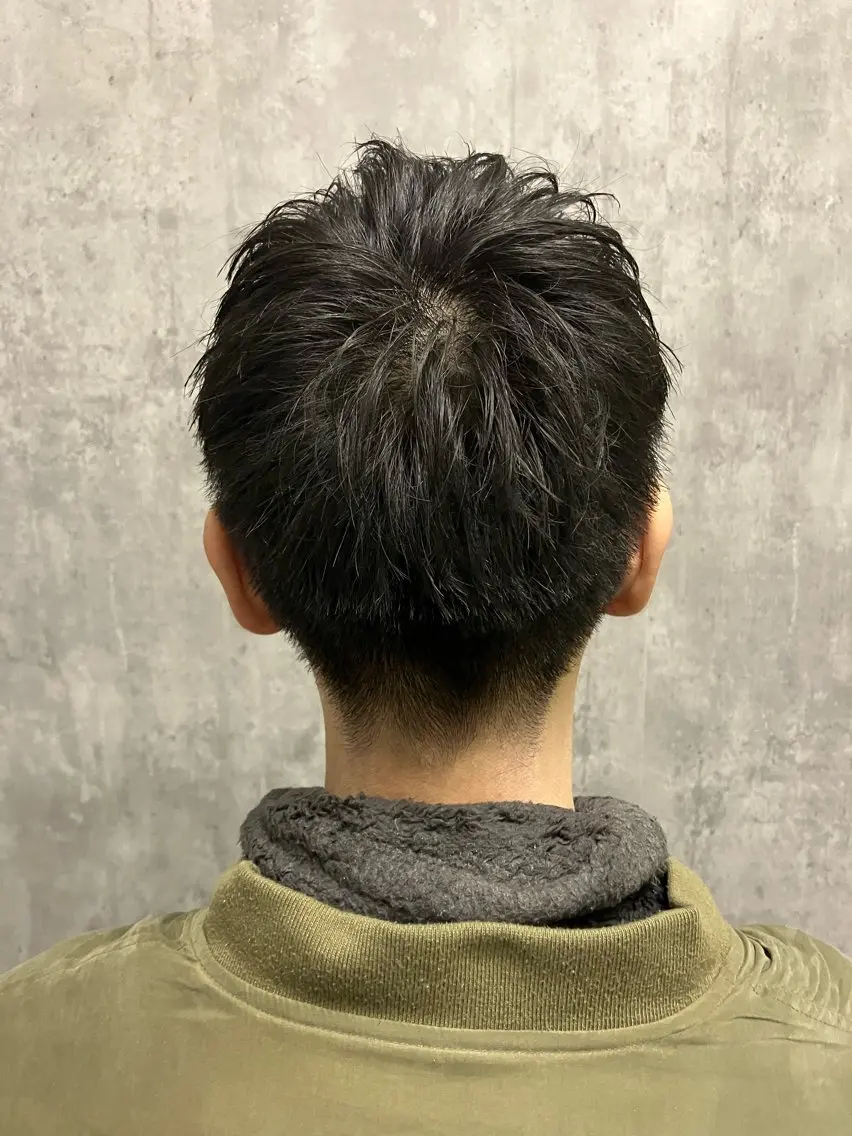 ショート メンズ SAKI SAKIのヘアスタイル