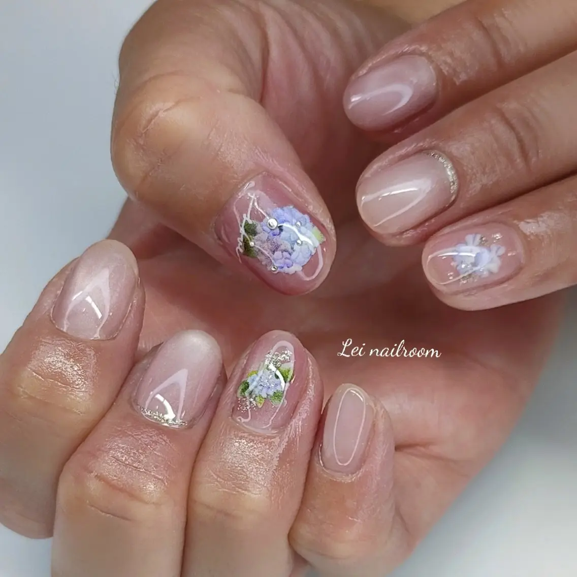 ネイル アートネイル lei🌼 nailroomのネイルデザイン