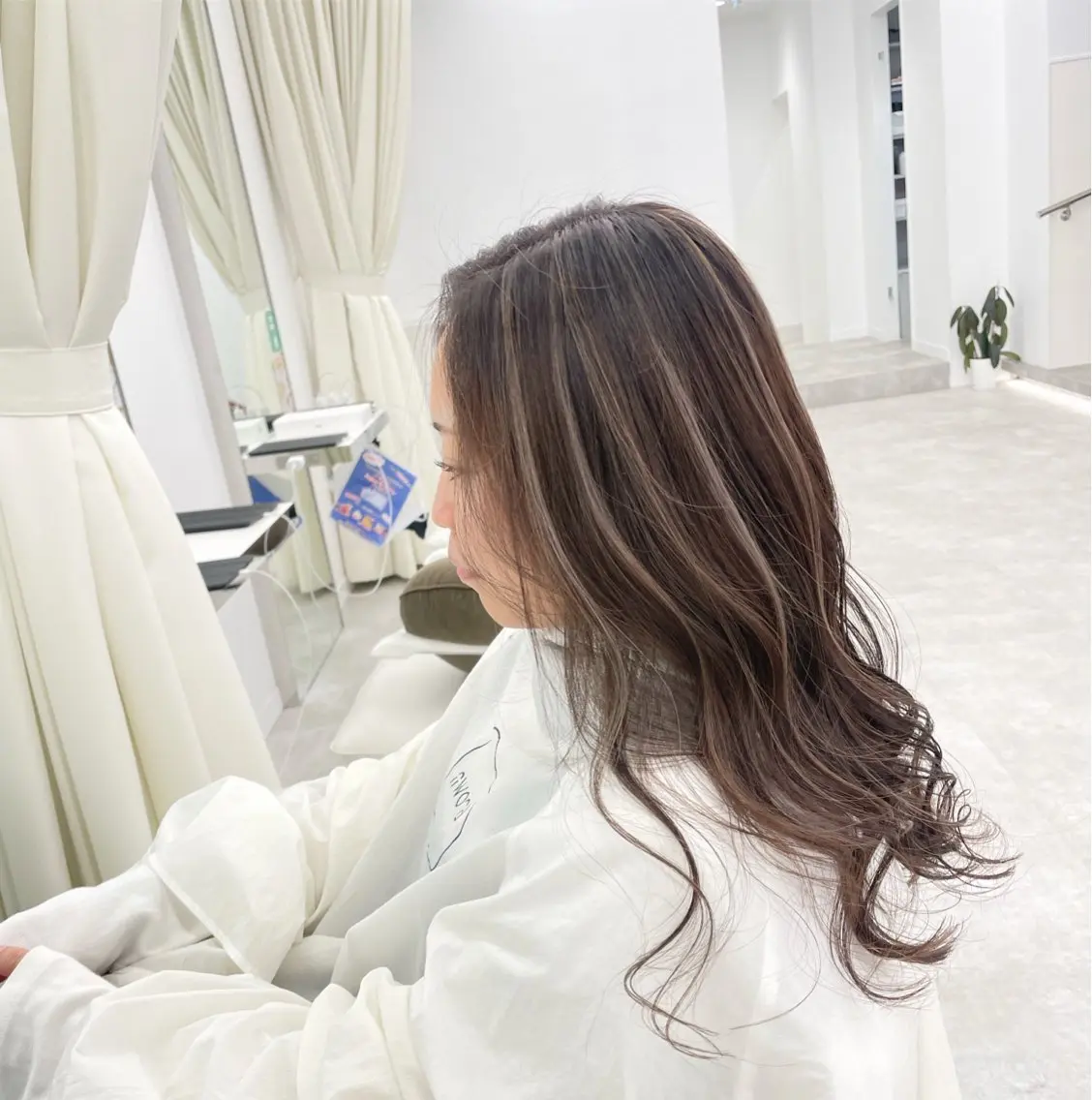 ロング カラー カット ヘアカラー トリートメント Brown 藤沢店のヘアスタイル
